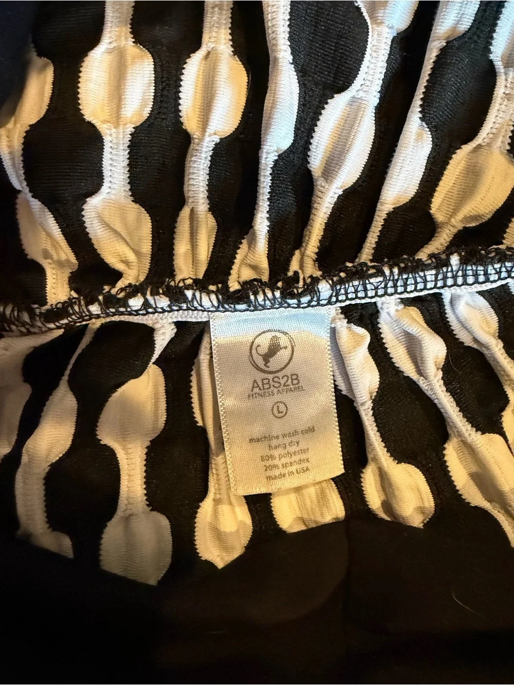 EUC Abs2b Black & White Textured Scrunch Booty High Waisted 7/8 leggings Size L - Picture 5 of 5
